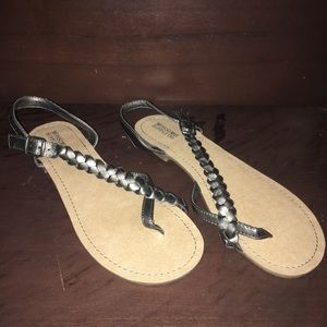 women’s sandals